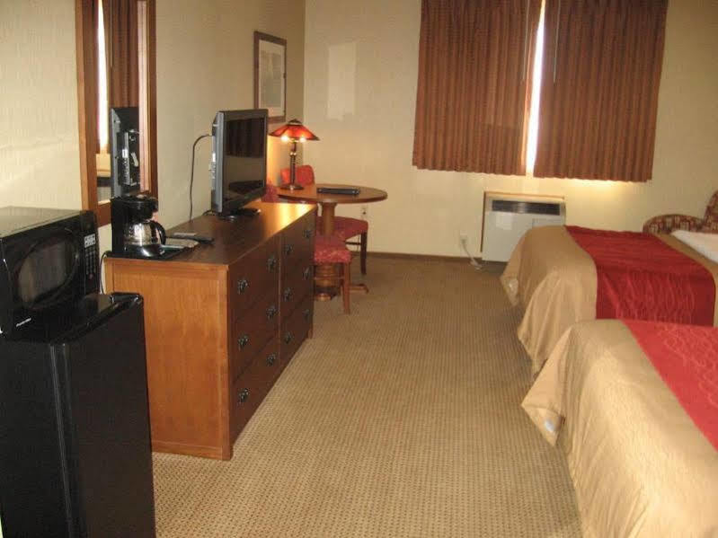 Quality Inn Ironwood Kültér fotó